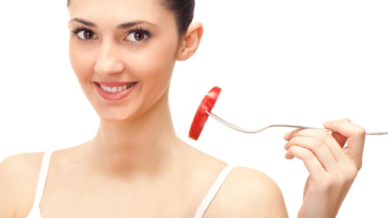 Lo más difícil es superar los dos días de ayuno en los cuales la persona solo puede comer 500 calorías. Una dieta normal debe tener 2.000.