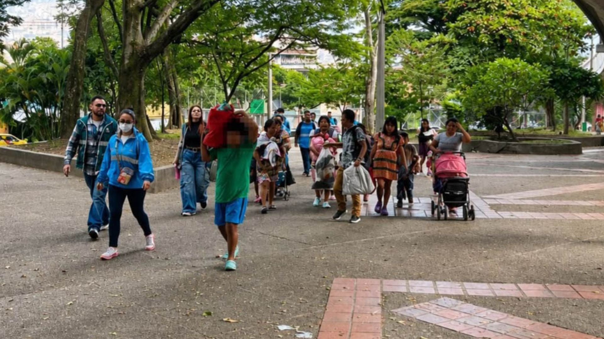 La Alcaldía de Medellín activó la atención integral para la comunidad embera katío que llegó desplazada desde Chocó