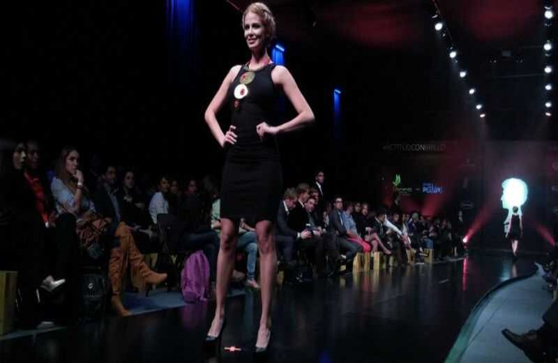 Diseño María Dora Sánchez.