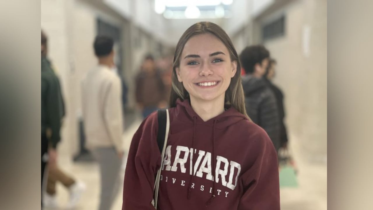 Sky Castner, niña nació en la cárcel y ahora será estudiante de leyes en Harvard.