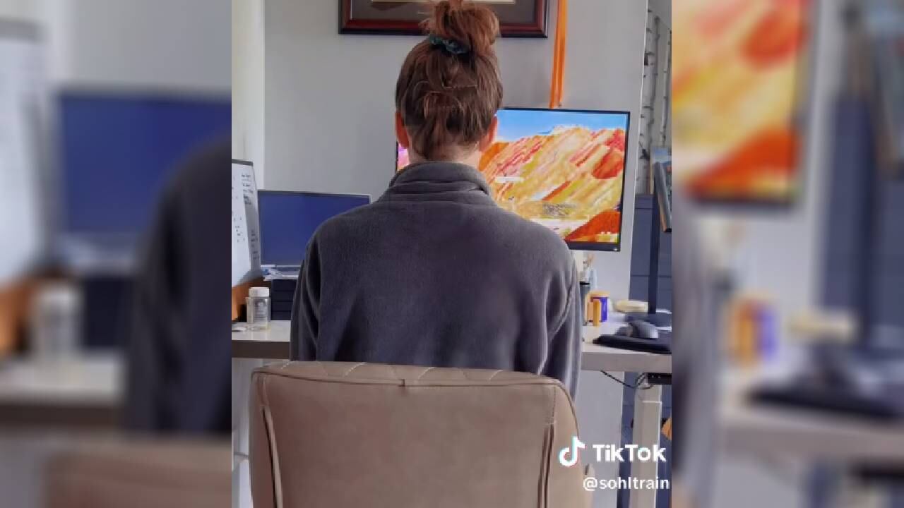 La estadounidense fue despedida por correo electrónico.