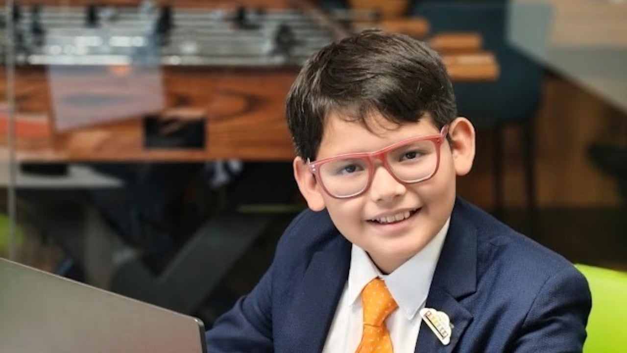 Edgar David Camacho Flores, conocido como David Da Vinci