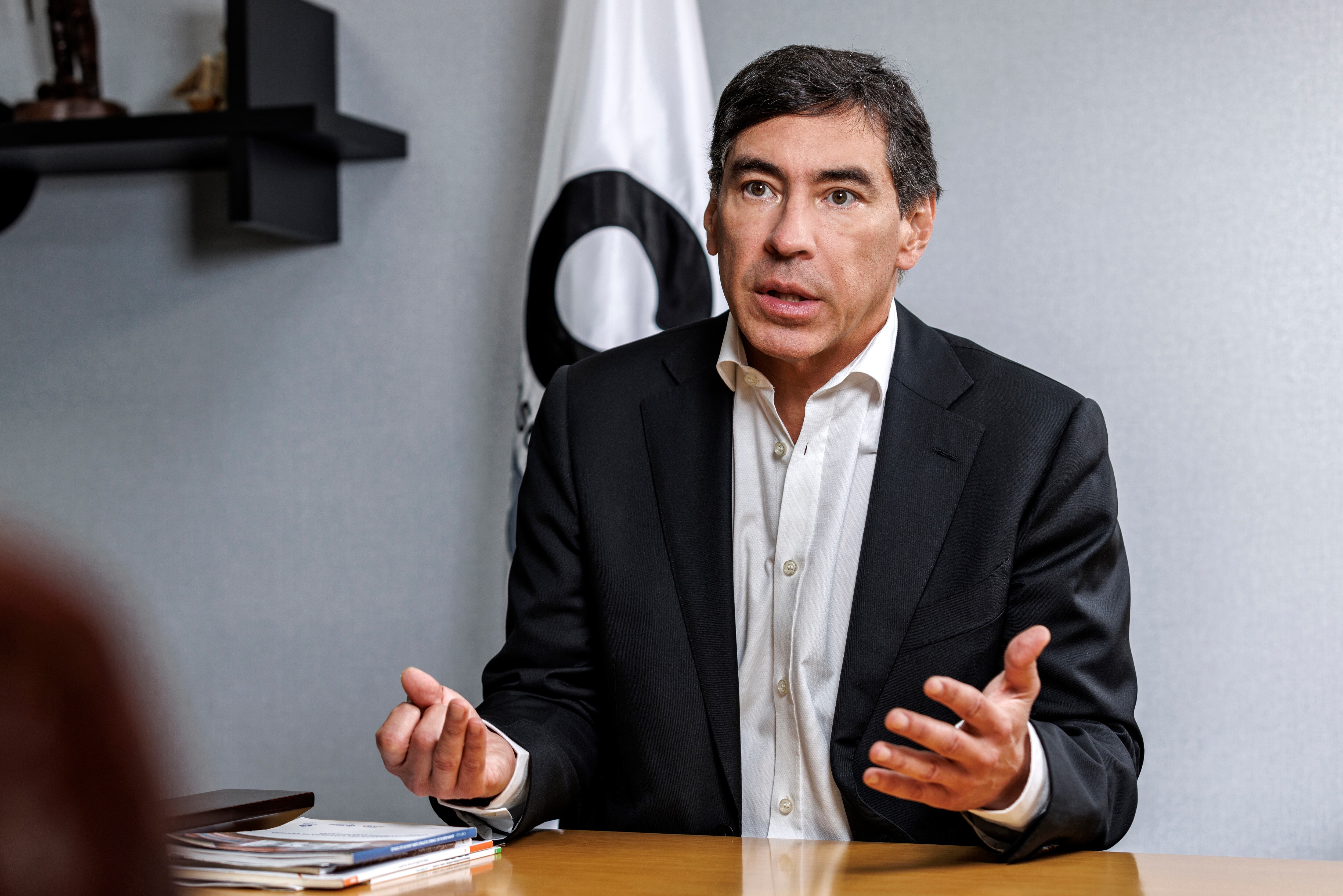 Álvaro Hernán Prada