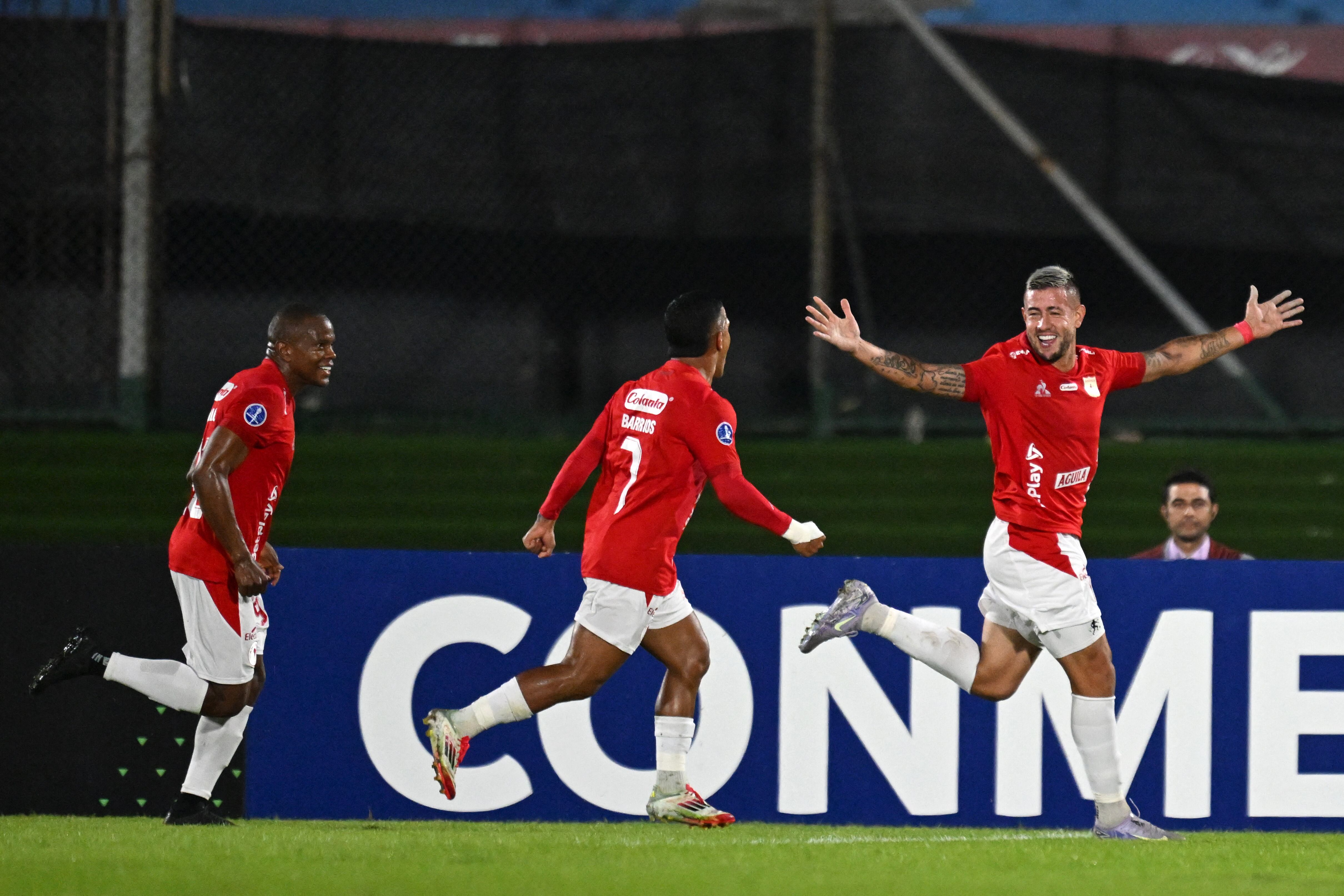 Racing de Montevideo vs. América de Cali