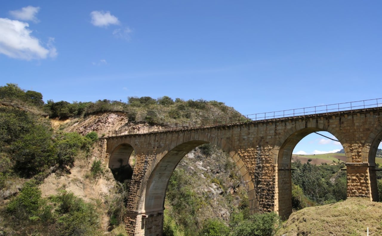 Puente Bardoucci, en Samacá, Boyacá.