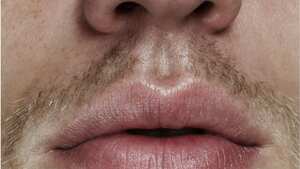 El hombre más guapo del mundo, según la IA.