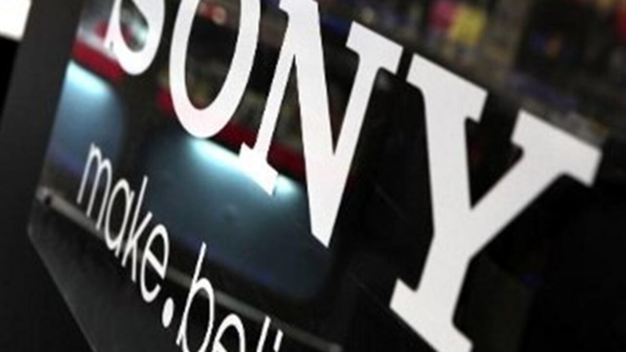 Las operaciones de televisores serán escindidas en una unidad separada hasta julio del 2014, sostuvo Sony, pero más tarde el presidente ejecutivo de la compañía, Kazuo Hirai, declaró que la compañía no tiene planes para vender en forma inmediata su negocio de televisores.