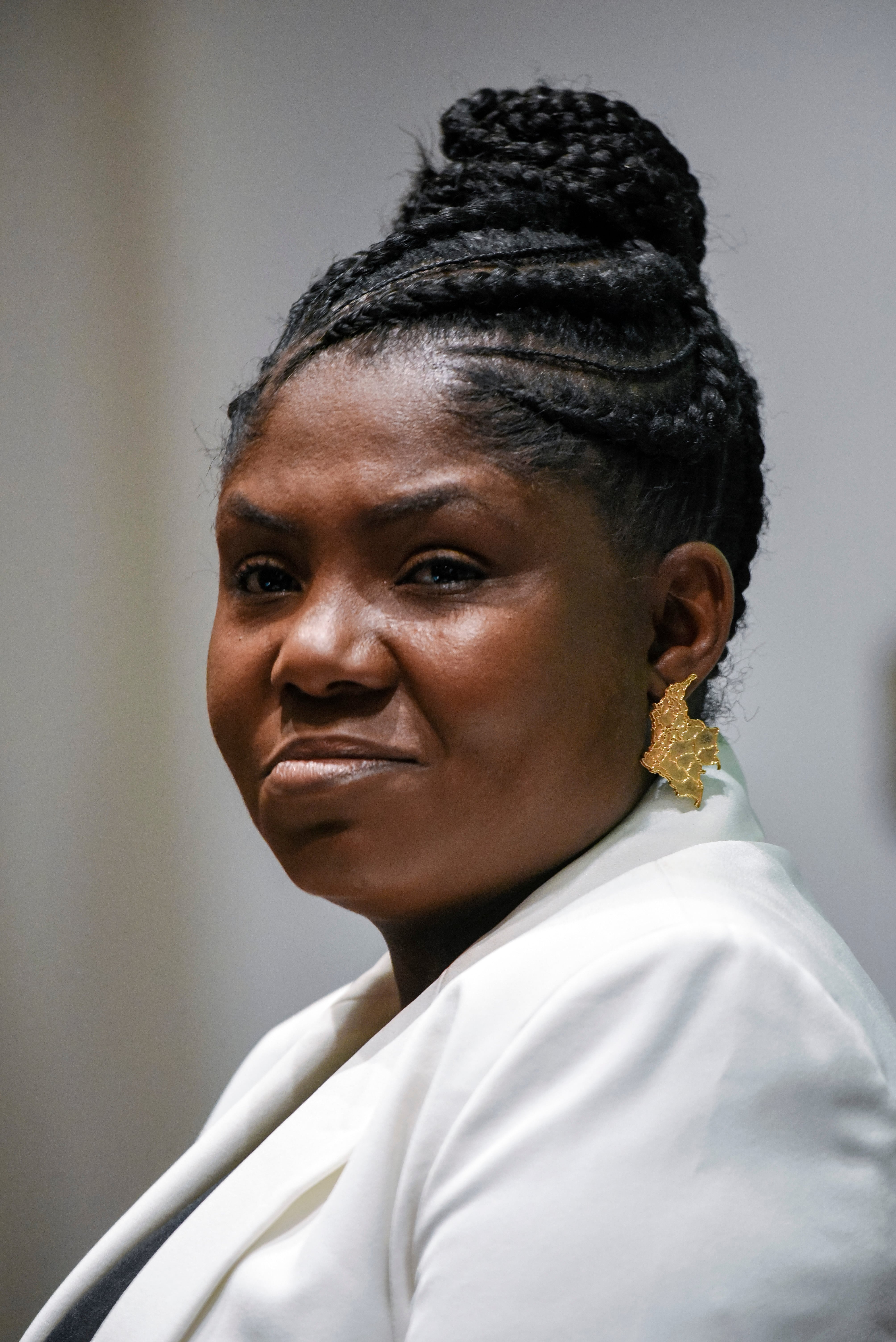 La vicepresidenta defendió el programa anunciado por el presidente Gustavo Petro.