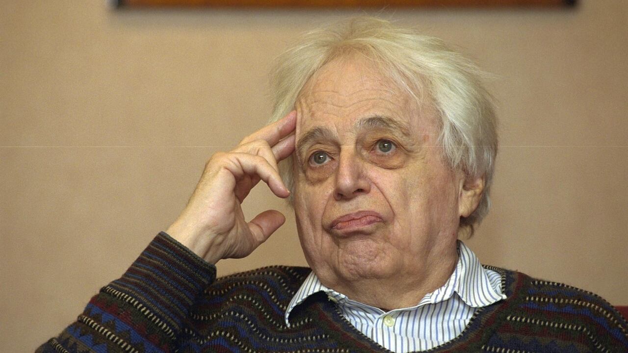 György Ligeti, (1923-2006), el gran compositor fotografiado en 2001, en el Elyssee Hotel. - 26.02.2001.
Foto: Neuhauser/ullstein bild via Getty Images.