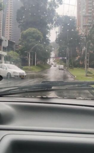 La loma de San José se ha vuelto viral en redes sociales por resultar ser bastante complicada para los conductores.