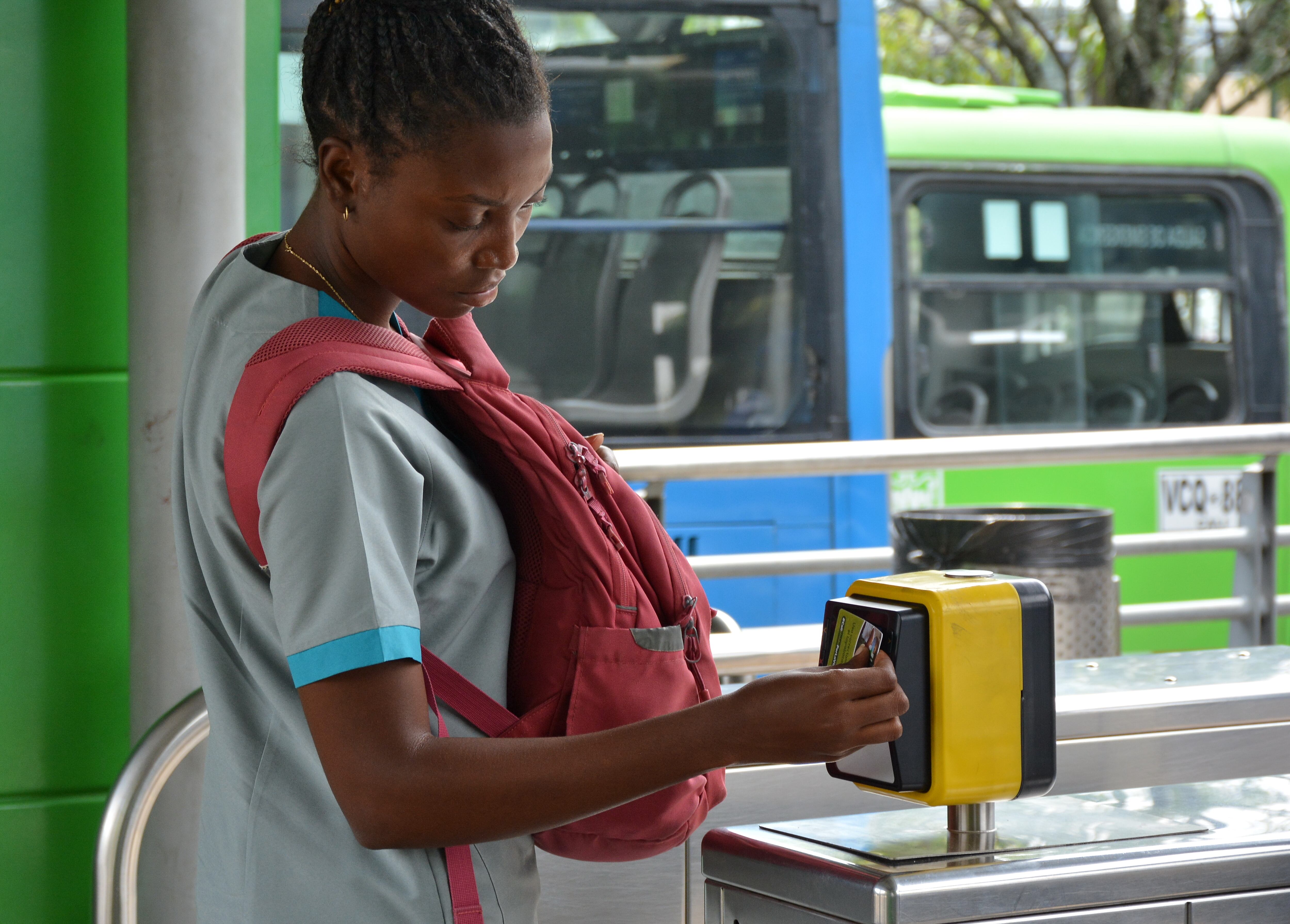 Este jueves se realizará  lanzamiento de la nueva tarjeta del MIO para estudiantes. Foto Jorge Orozco