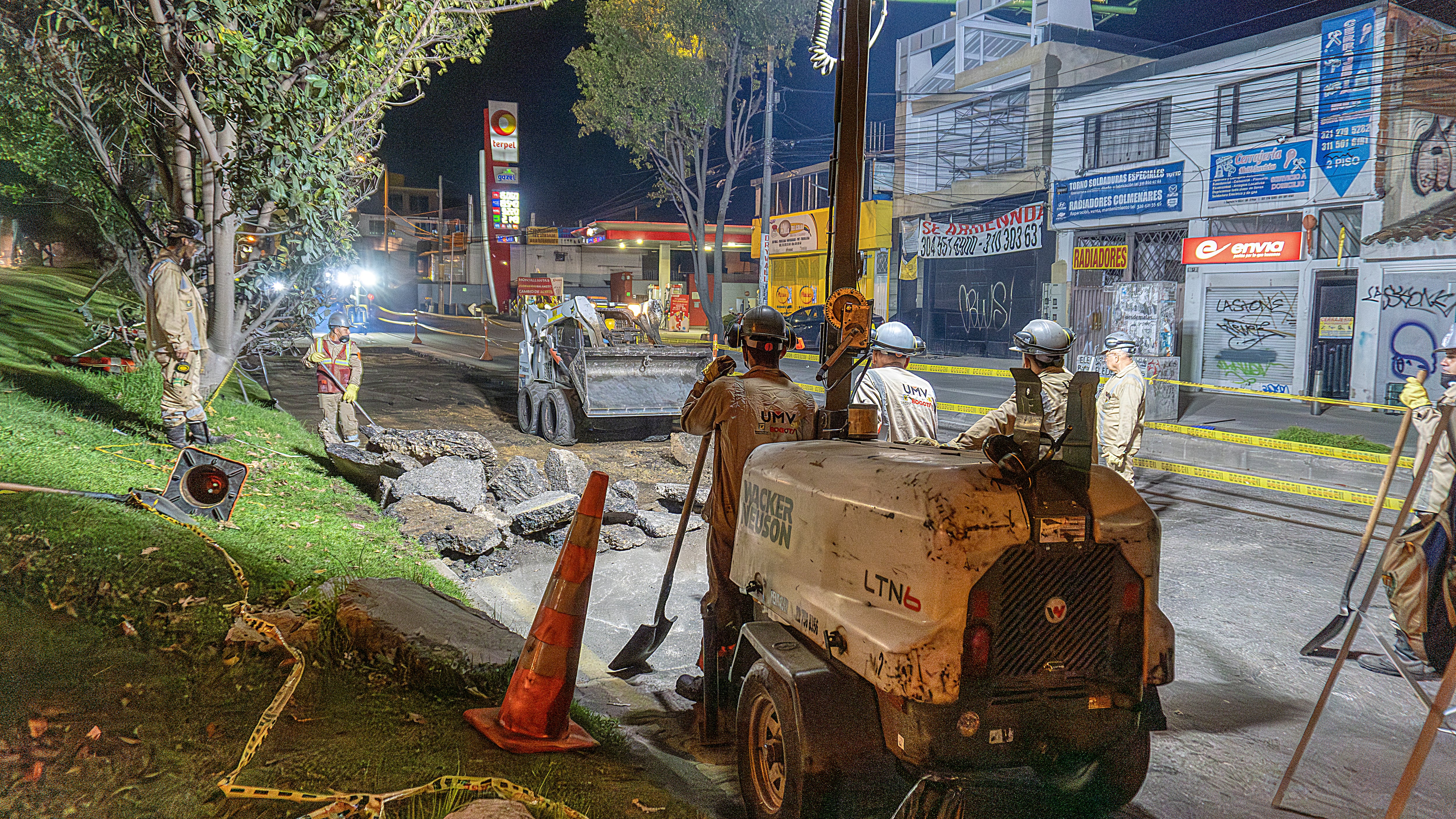 El objetivo es intervenir 60.000 en vías principales y 40.000 en vías secundarias.