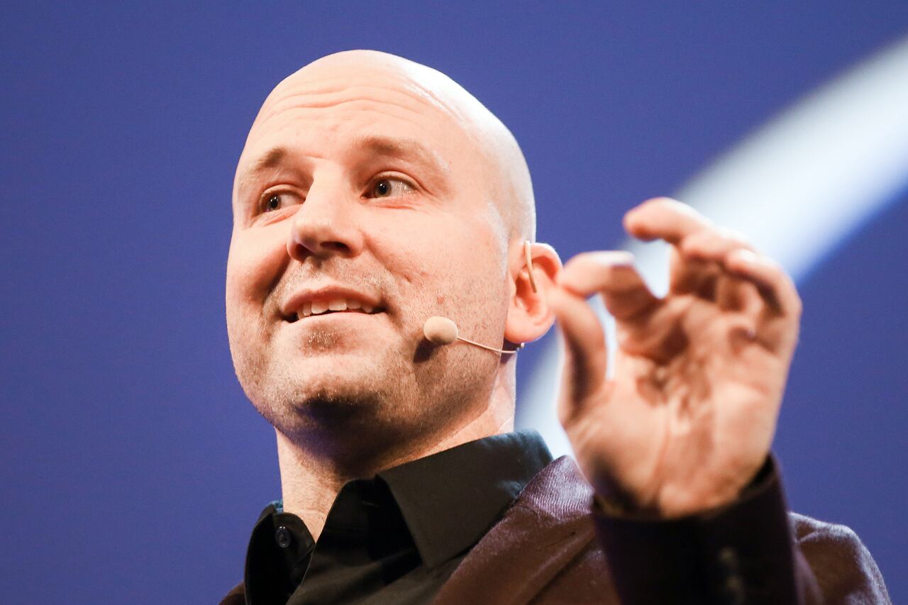 No es la primera vez que EE.UU. emplea comisiones directas para atraer talento civil crucial.