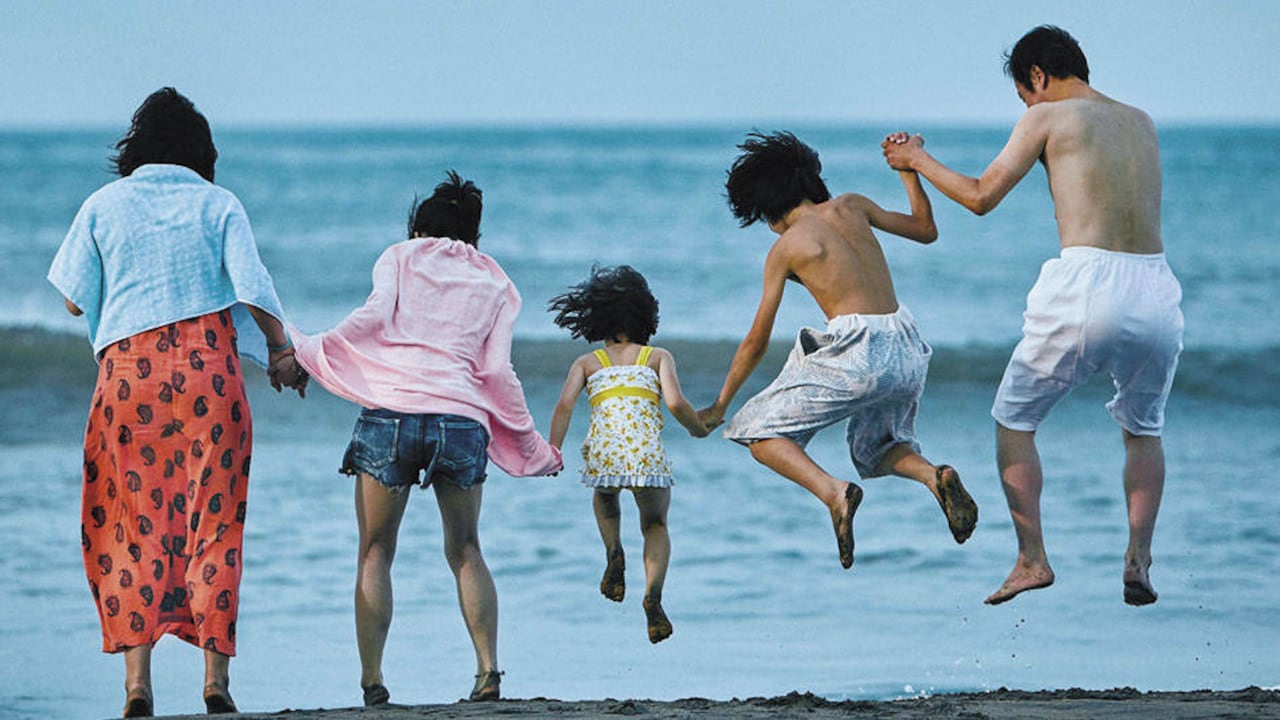 Foto: imagen de la película 'Un asunto de familia'. Según los expertos, las características de la personalidad se forjan gracias a la posición de los hijos en la familia.