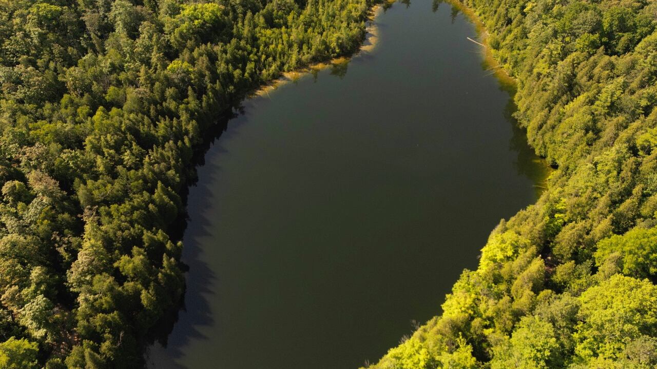 El Lago Crawford en Canadá, denotaría el inicio del Antropoceno,