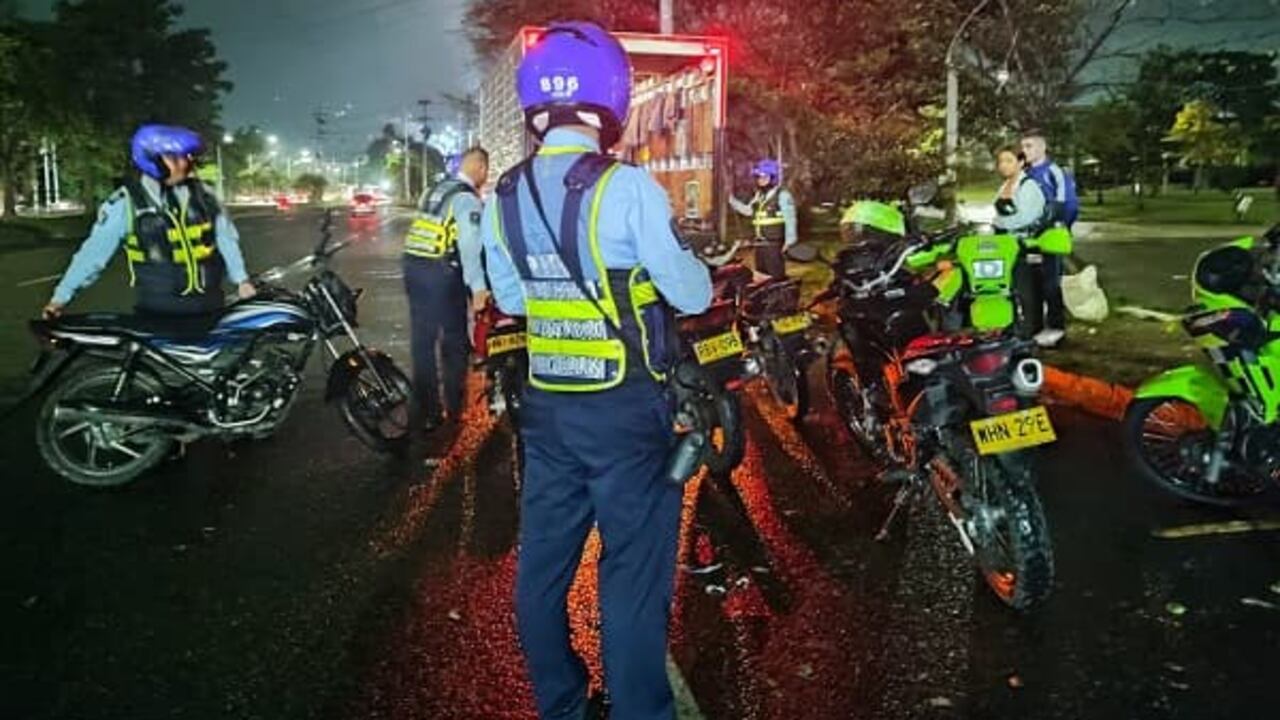 El operativo se realizó en en la Plaza Botero y cerca al puente de la 4 Sur.