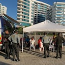 Uniformados de la Policía de Cartagena haciendo controles.