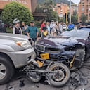 Las víctimas chocaron a los ladrones, quienes lograron saltar de la moto para intentar huir. Foto: tomada de Twitter @JoseAraujoP