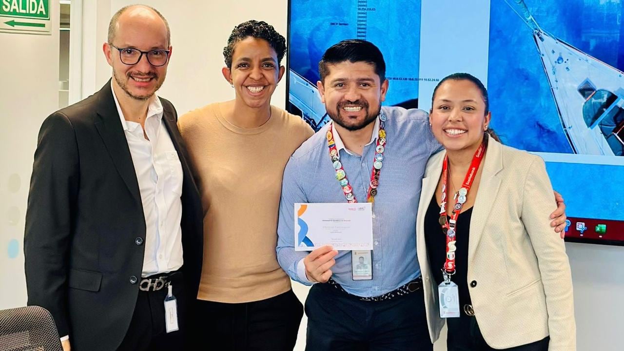 Laenepotencia ha diseñado un modelo que combina evaluaciones psicométricas, diagnósticos, investigación y acompañamiento.