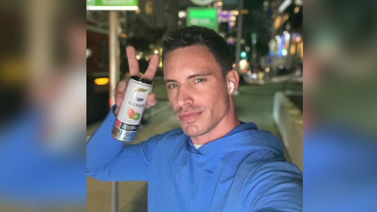 Autoridades buscan establecer si se trató de un caso de suicidio o si existen responsables en este caso de muerte.