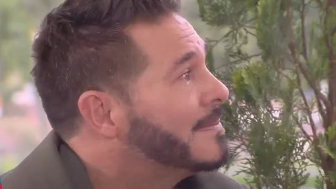 Marcelo Cezán lloró en programa en vivo.