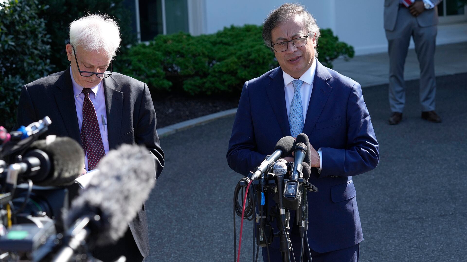 Gustavo Petro Casa Blanca