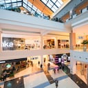 La propuesta del presidente Gustavo Petro de 'reformar la reforma de 2022' sigue generando reacciones entre académicos y gremios. Foto 123RF