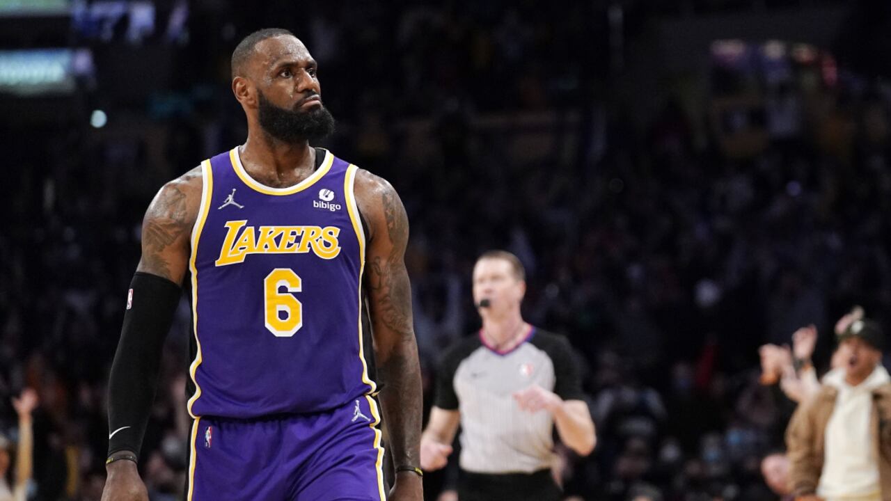 LeBron James es jugador y estrella de Los Ángeles Lakers de la NBA. (AP Photo/Mark J. Terrill)