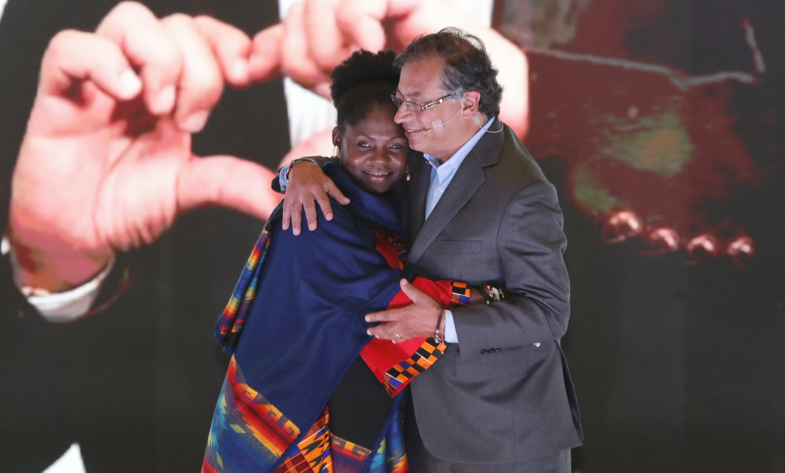 Gustavo Petro anuncia a Francia Márquez como su formula Vicepresidencial