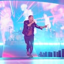 Chris Martin de Coldplay se presenta en el escenario durante su gira "Music of the Spheres" en Cotton Bowl el 6 de mayo de 2022 en Dallas, Texas.