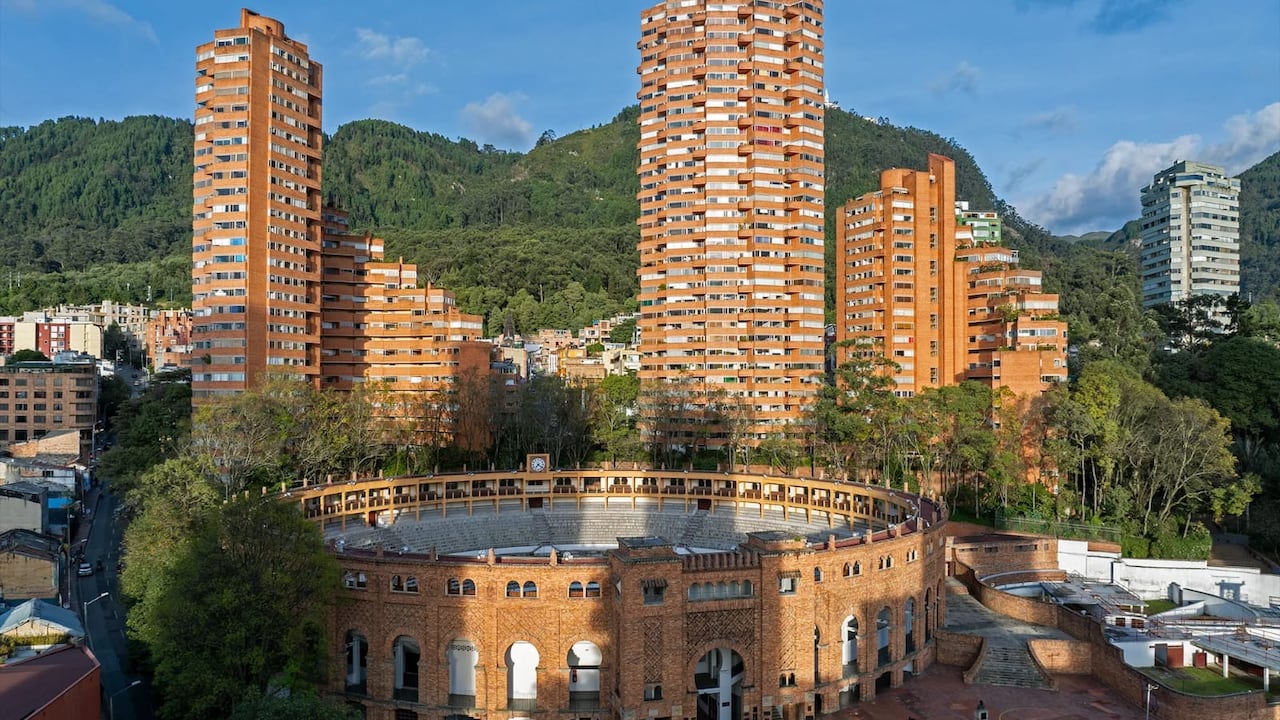 Colombia ha presentado oficialmente la candidatura de las Torres del Parque y otras obras de Rogelio Salmona ante la Unesco.