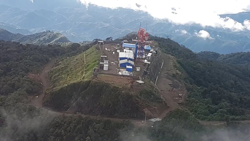 Radar aéreo de la Aerocivil en Santana, Cauca.