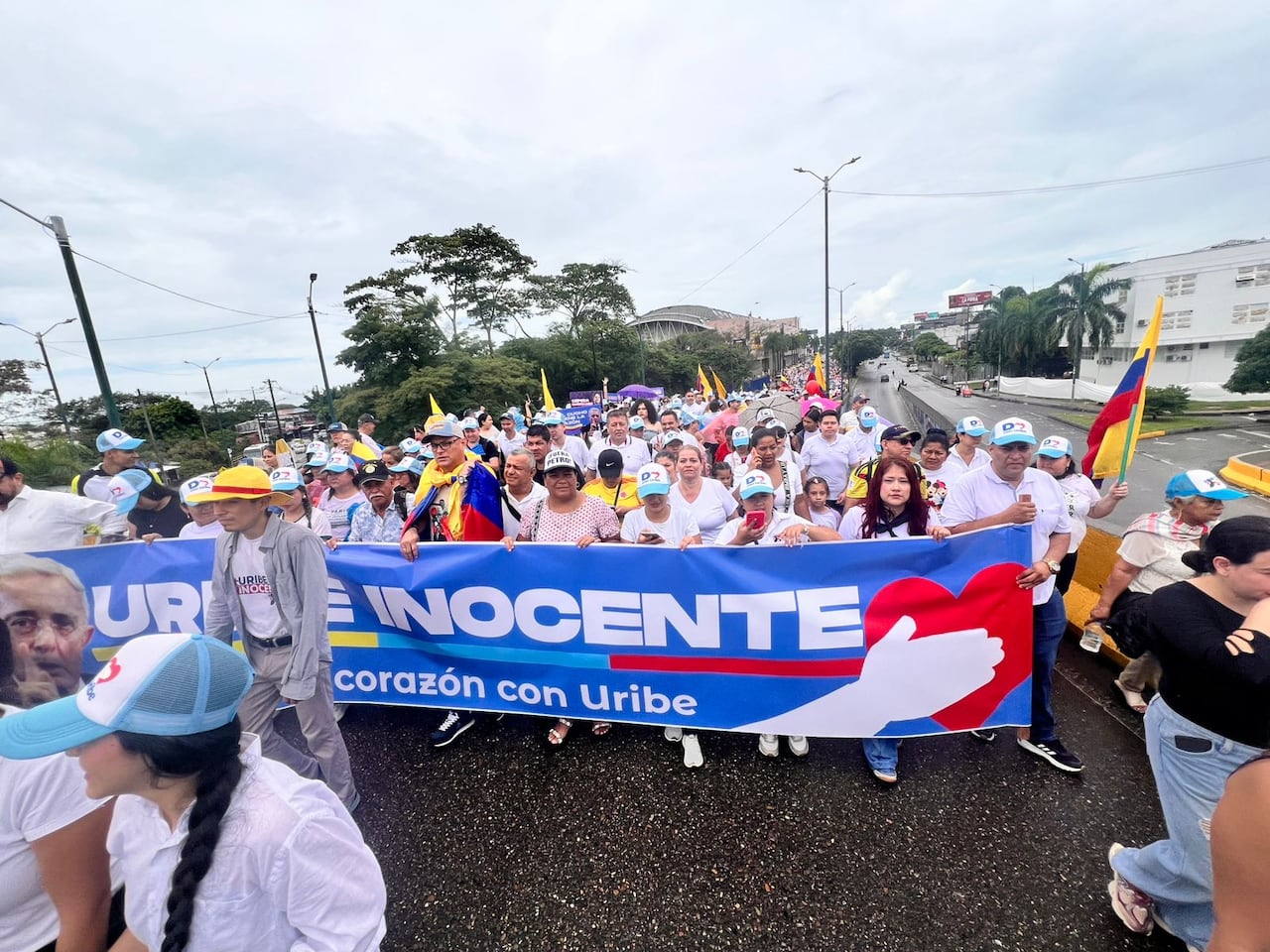 Movilizaciones este jueves en Villavicencio a favor del expresidente Álvaro Uribe.