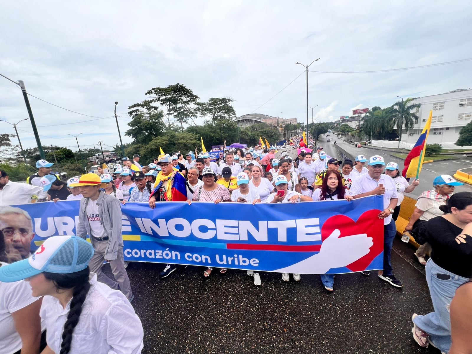 Movilizaciones este jueves en Villavicencio a favor del expresidente Álvaro Uribe.
