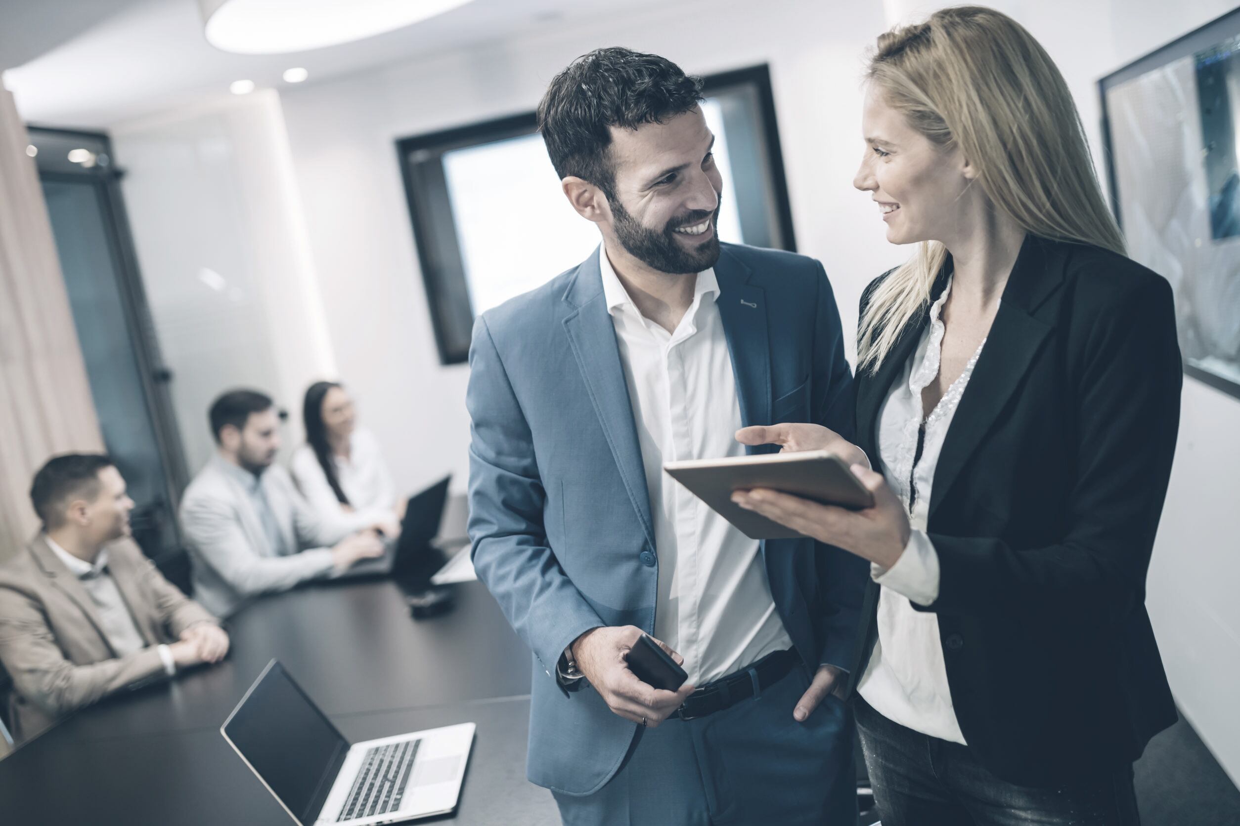 Es importante dejar evidencia de lo pactado, a través de un contrato firmado por ambas partes.