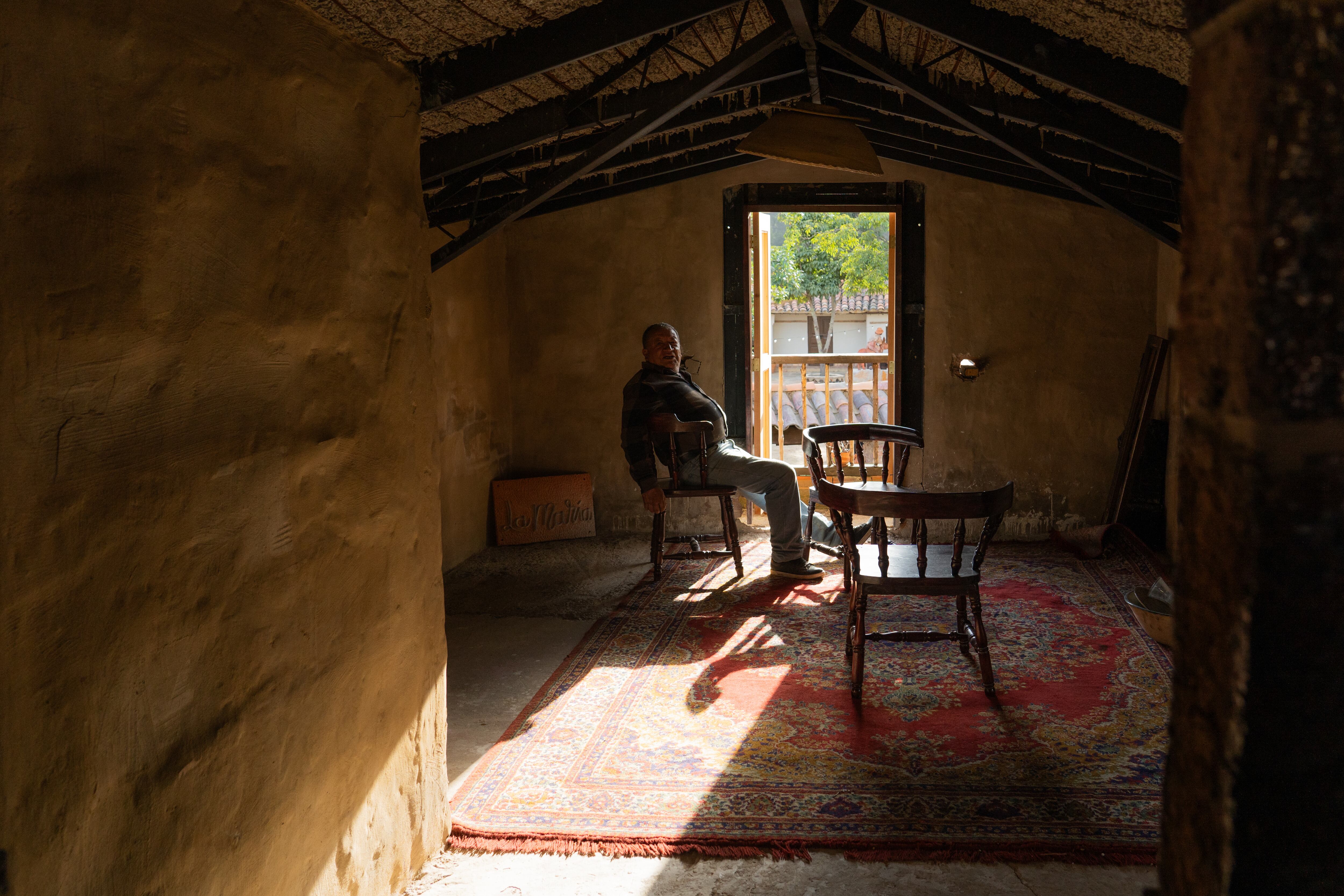 La serie documental Denominación de Origen-Colombia, dirigida por Philippe van Hissenhoven, busca honrar las tradiciones colombiana a través de sus productos más emblemáticos