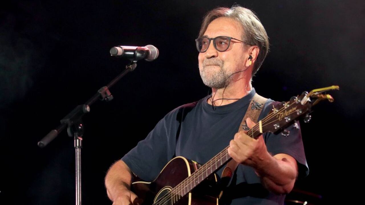 El rockero ruso, Yuri Shevchuk, fue multado por criticar la guerra en Ucrania en un concierto