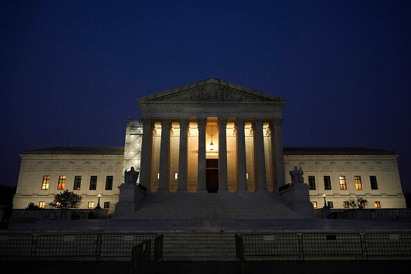 La Corte Suprema de Estados Unidos puso fin este jueves a los programas de discriminación positiva en las universidades, en un histórico fallo un año después del revés al derecho al aborto.  (Photo by Drew Angerer/Getty Images)