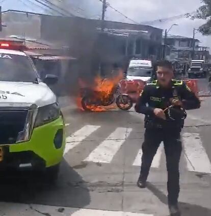 Frustran intento de fleteo en Dosquebradas, Risaralda. Escolta del alcalde Roberto Jiménez se enfrentó a los delincuentes.