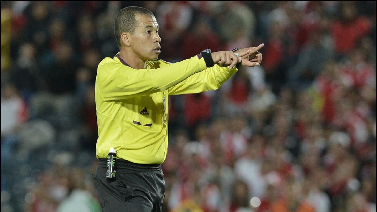 Adrián Vélez llega al Poderoso