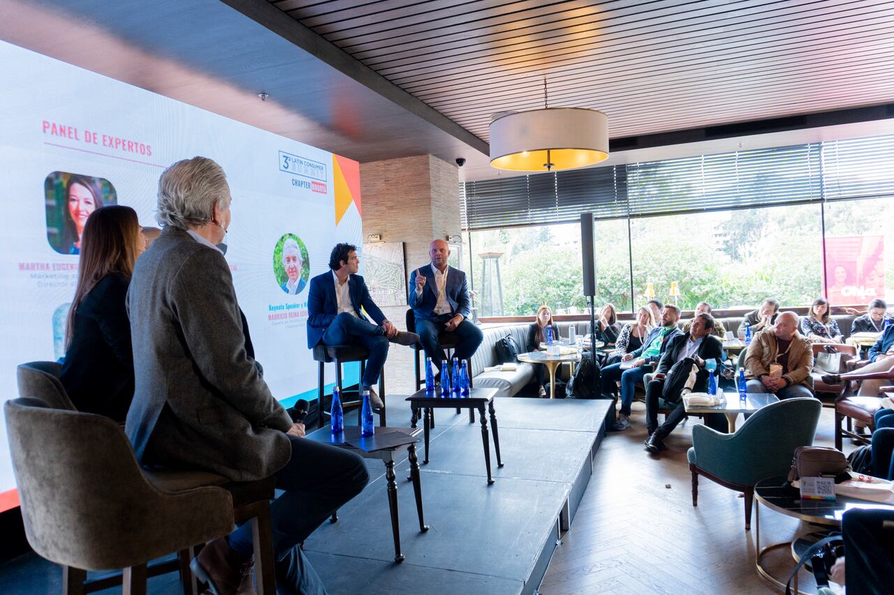 Se trataron temas como la economía, la inflación y marketing