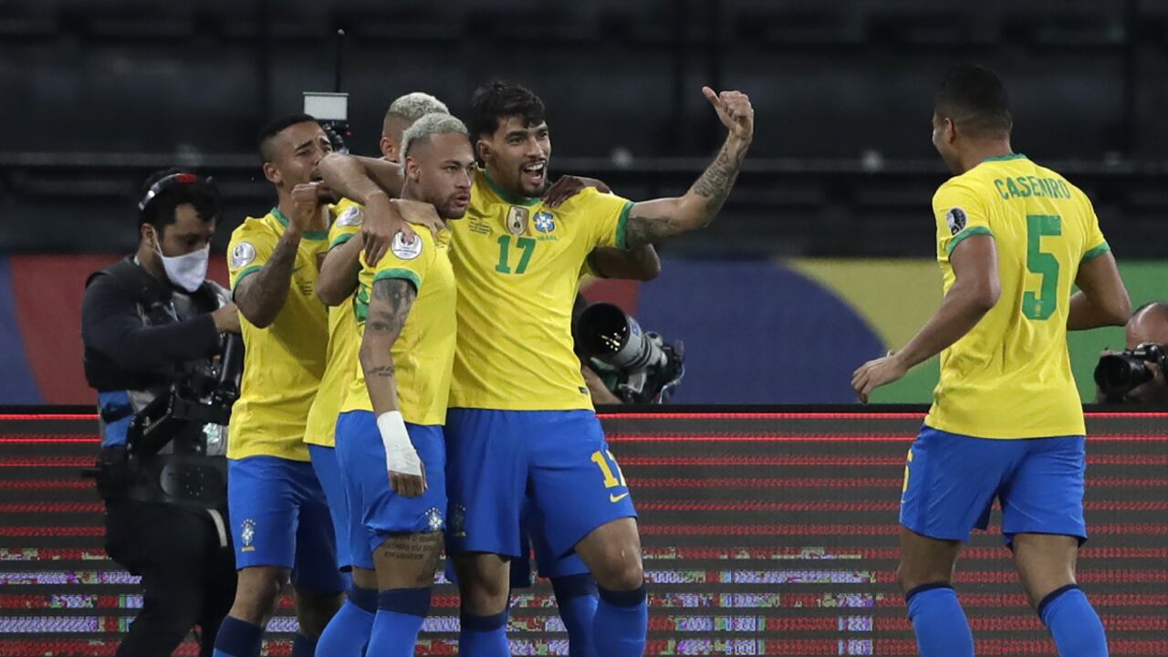 Brasil en la celebración del 1-0