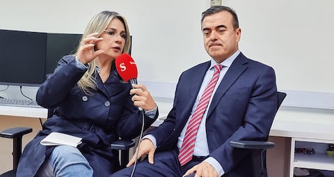   En la entrevista con Vicky Dávila, directora de SEMANA, Olmedo López aseguró que espera la respuesta de la Fiscalía sobre su petición de un principio de oportunidad. 