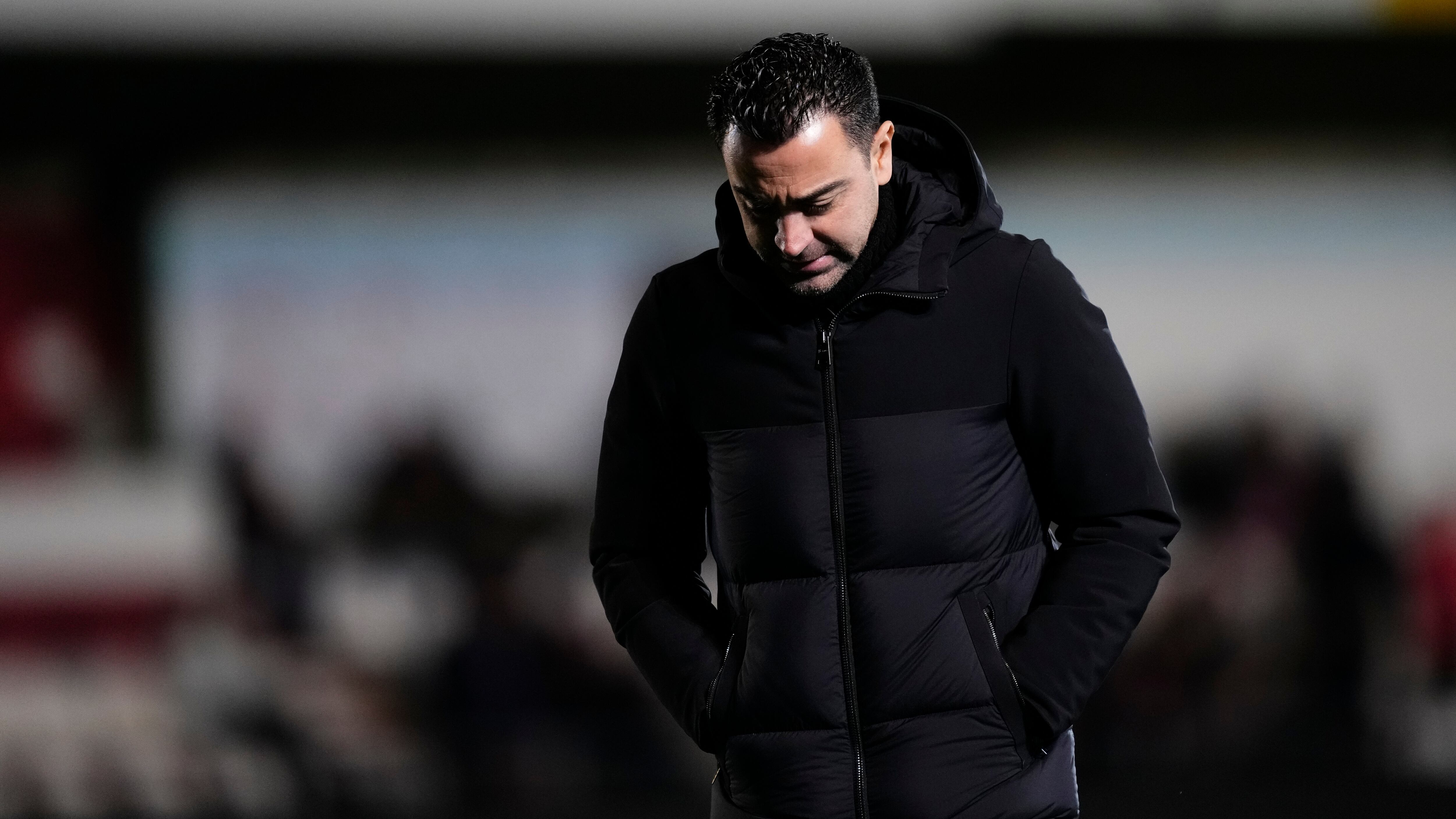 Xavi Hernández en medio de la derrota del Barcelona ante el Real Madrid por la Supercopa de España.