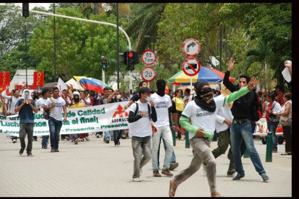 En Montería, la comunidad estudiantil salió a las principales calles. Las protestas transcurrieron de manera tranquila y contaron con el acompañamiento de la fuerza pública.