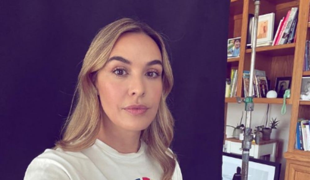 La presentadora explicó un poco sobre su experiencia al retirarse las prótesis mamarias.