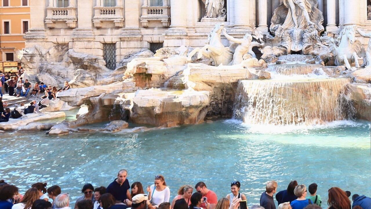 El hecho fue captado por otro turista quien publicó el video en redes sociales