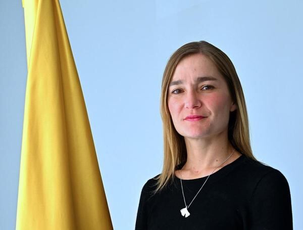 Daniela Gómez presentó su renuncia al cargo de Viceministra de Defensa.
