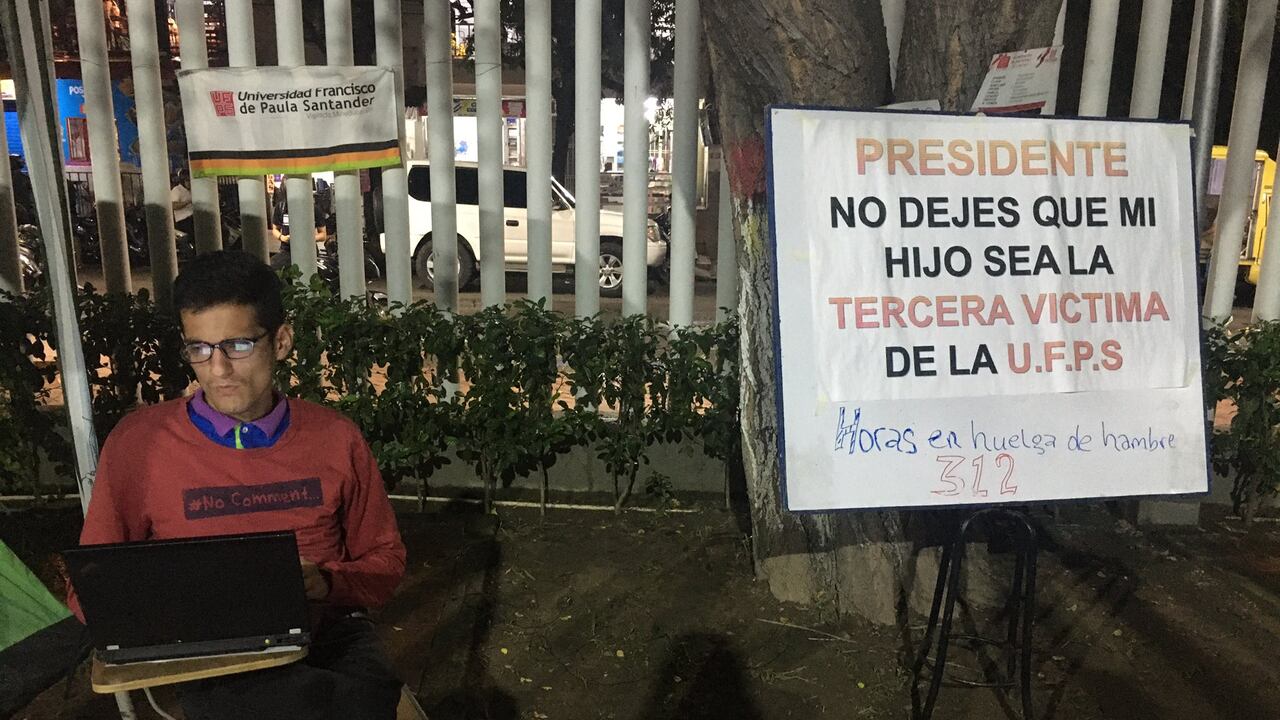 El presidente dijo que: "mis delegados en los Consejos Superiores sea la juventud de Colombia".