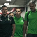 Lucas González junto a Alexis Henríquez. Uno y dos del cuerpo técnico de Atlético Nacional